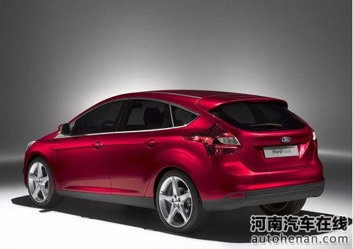 迪拜人均月收入_月收入6000买什么车