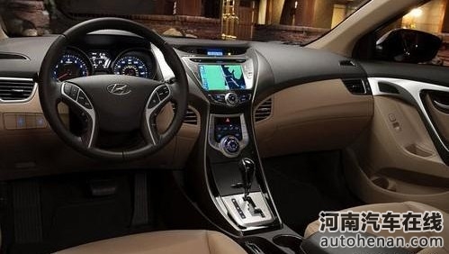 迪拜人均月收入_月收入6000买啥车