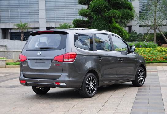 推三款车型 风行S500将于9月4日上市