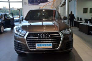 奥迪Q7 2016款 45 TFSI 尊贵型/外观