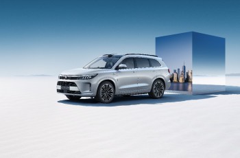 5个亿全面焕新定义25万级豪华SUV 问界新M7大五座版开启小订