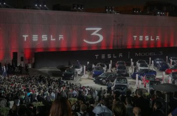 Model 3高性能版33.59万元开启预售，特斯拉全系高性能版车型已就位！