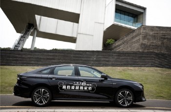 自主家轿已经进化成这样了吗？网友：艾瑞泽8销量周周霸榜