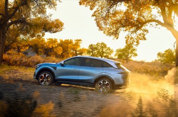 焕新极氪7X正式上市,限时售价21.98万元起