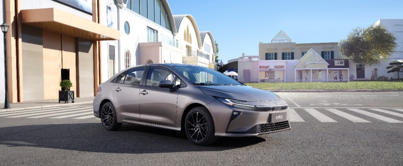 售价9.9万元起，全新智混卡罗拉焕新上市